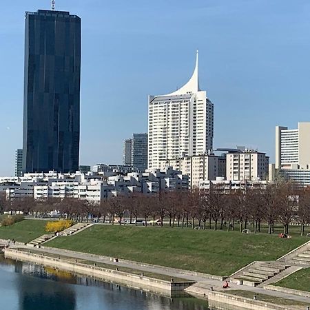 Uno City, Donauinsel Viena Exterior foto