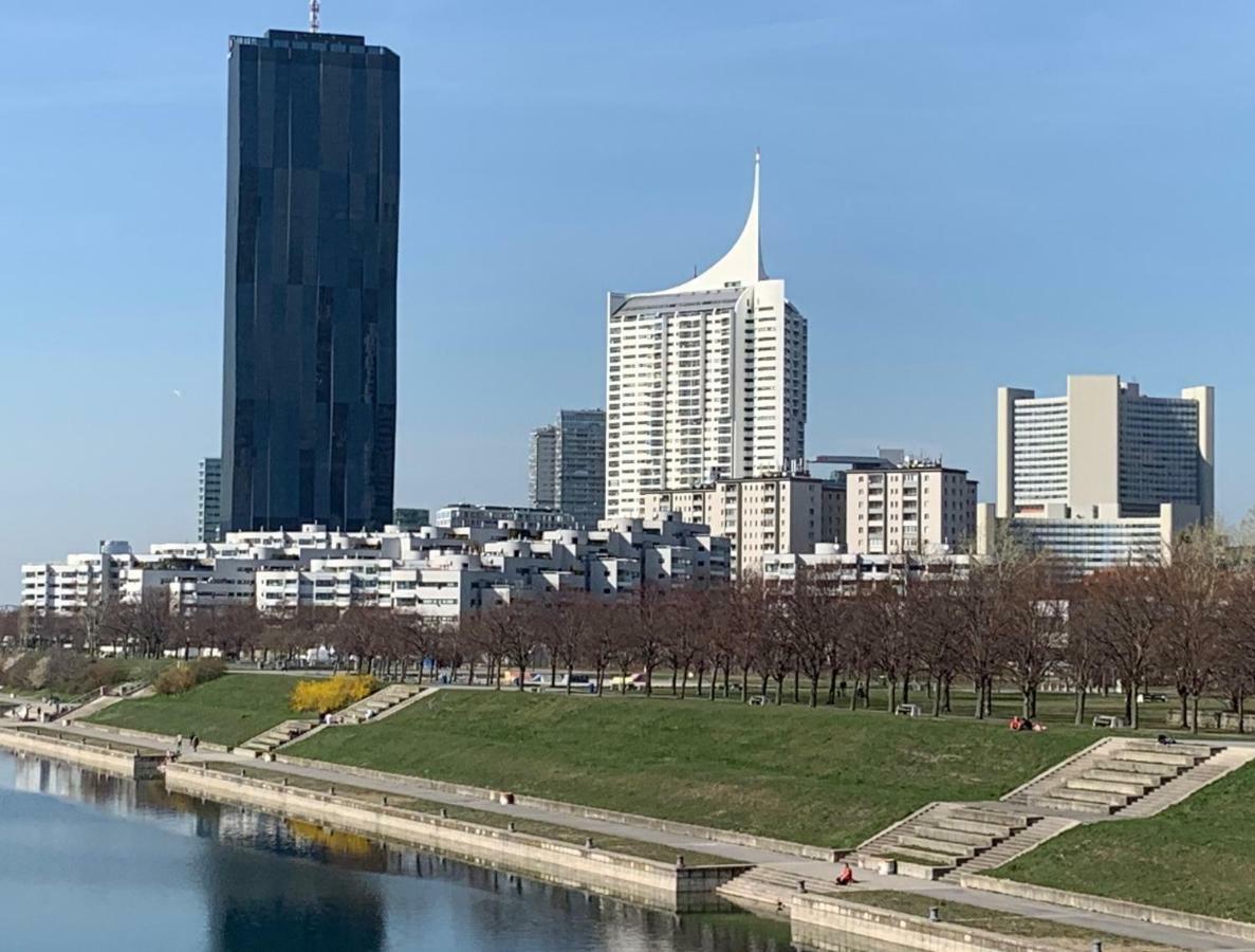 Uno City, Donauinsel Viena Exterior foto